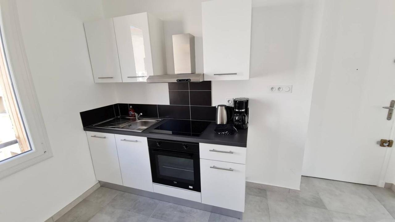 Maxbnb - T2 Balcon 50M2 - Climatise - Ouest - Toulon Eksteriør bilde